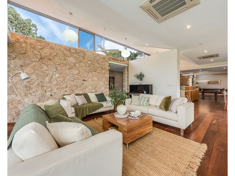 1263 Jervois Road, Woods Point SA 5253