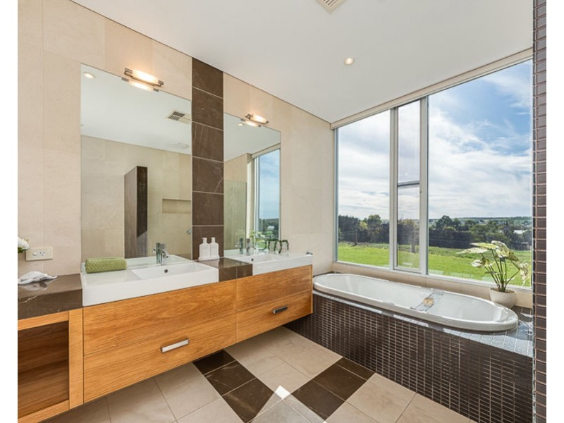 1263 Jervois Road, Woods Point SA 5253