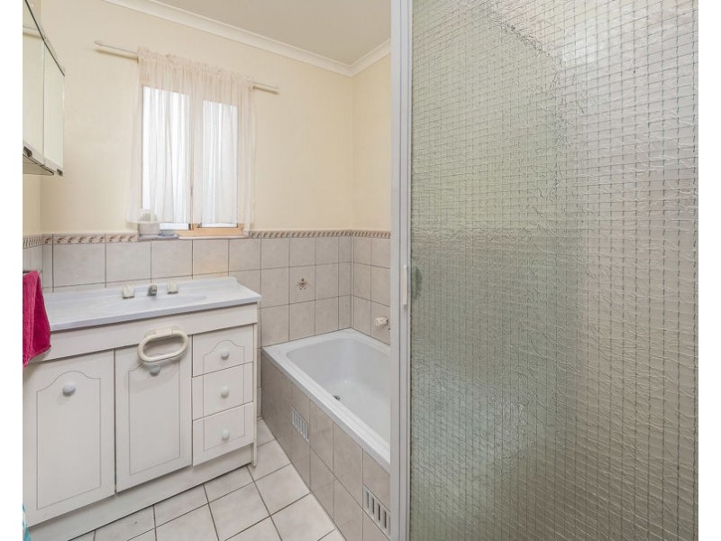 1/4 Alice Terrace, Murray Bridge SA 5253