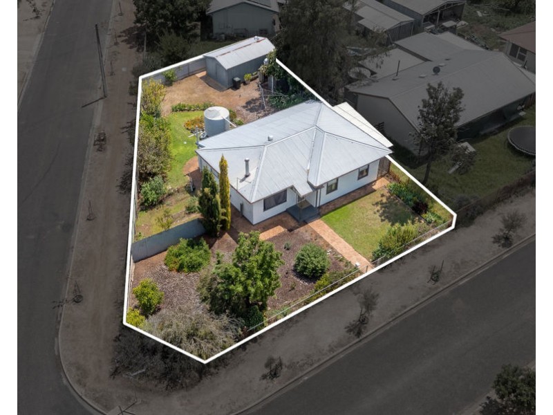 2 Peart Crescent, Murray Bridge SA 5253