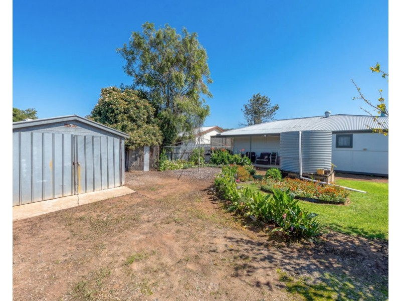 2 Peart Crescent, Murray Bridge SA 5253