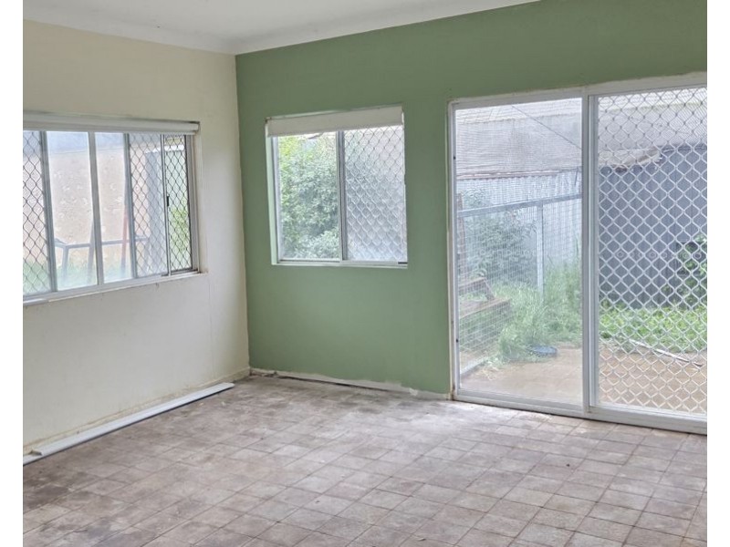 18 Charles Street, Murray Bridge SA 5253