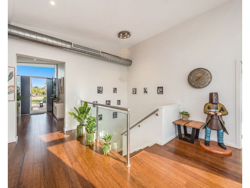 16 Narooma Way, Murray Bridge SA 5253