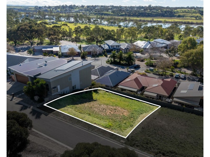 18 Narooma Way, Murray Bridge SA 5253