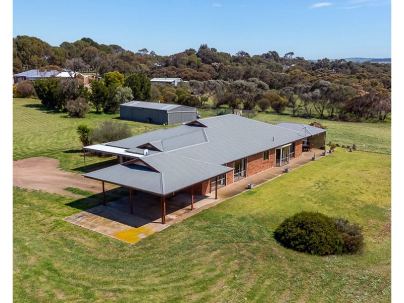 61 Carter Road, Murray Bridge SA 5253