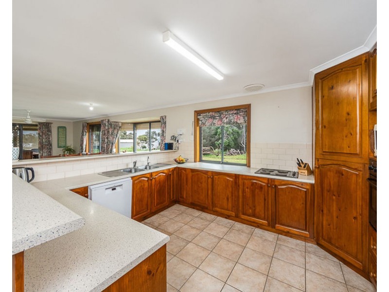 61 Carter Road, Murray Bridge SA 5253