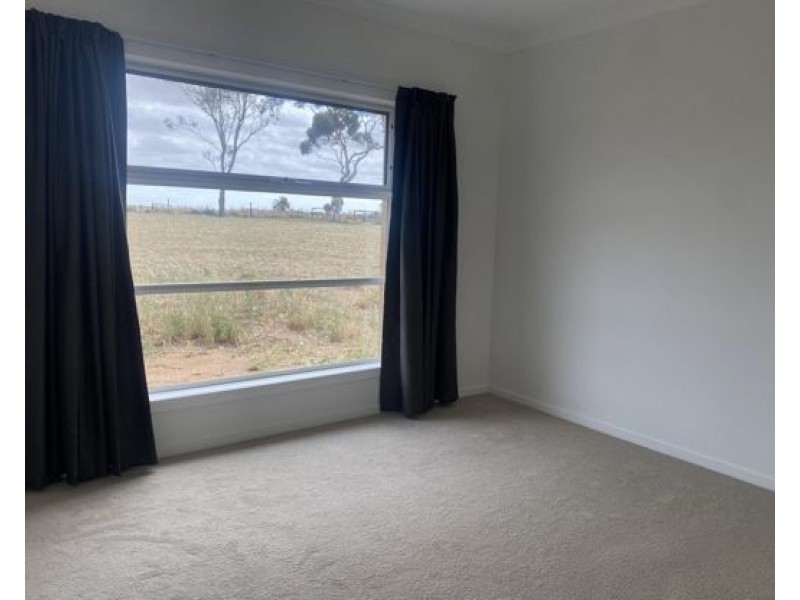 1721 Jervois Road, Woods Point SA 5253