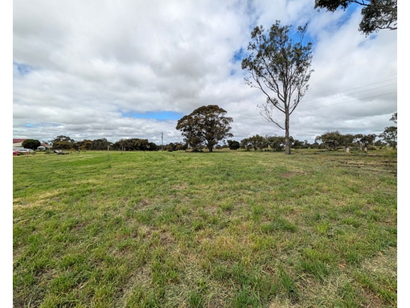 1721 Jervois Road, Woods Point SA 5253