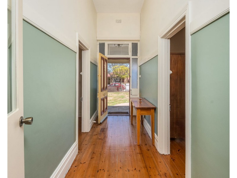 27 McHenry Street, Murray Bridge SA 5253