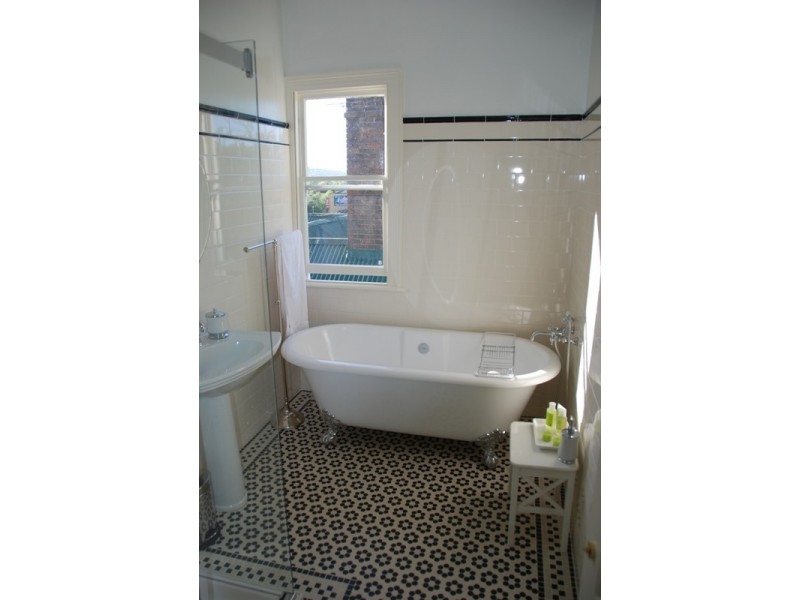 27 Lawrence Street, Launceston TAS 7250