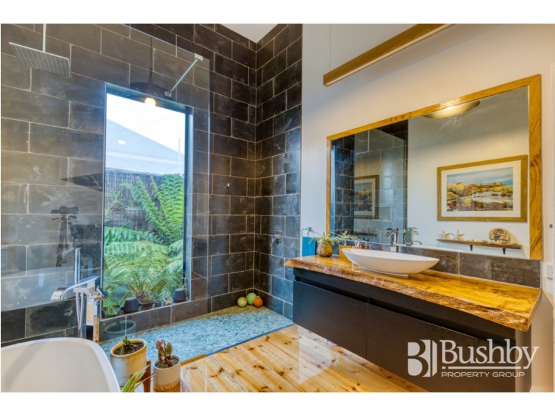 9 Ray Street, Invermay TAS 7248