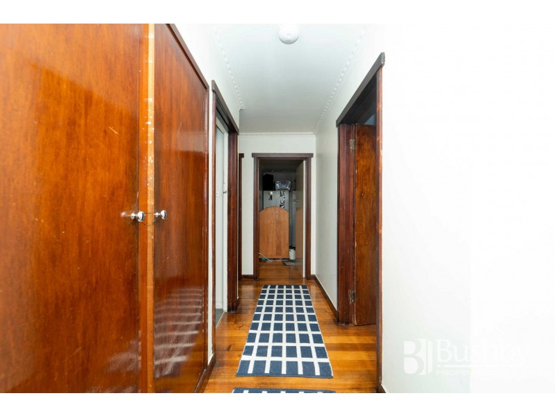 37 Kellys Lookout Road, Beaconsfield TAS 7270