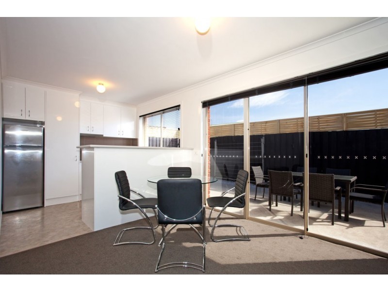2/9 Eddington Crescent, Invermay TAS 7248