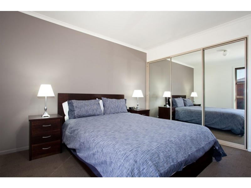 2/9 Eddington Crescent, Invermay TAS 7248