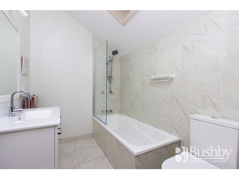 2/28 Abbott Street, East Launceston TAS 7250