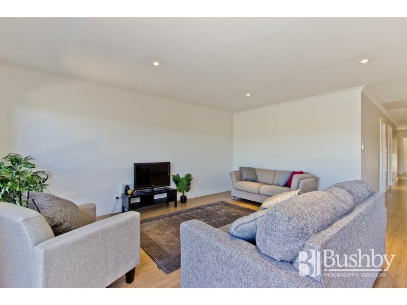 8/73 Foch Street, Mowbray TAS 7248