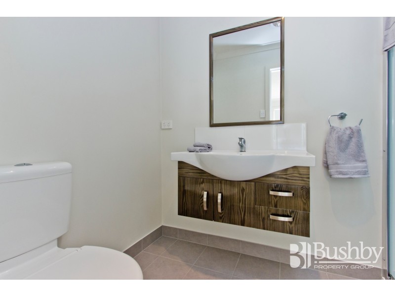 8/73 Foch Street, Mowbray TAS 7248