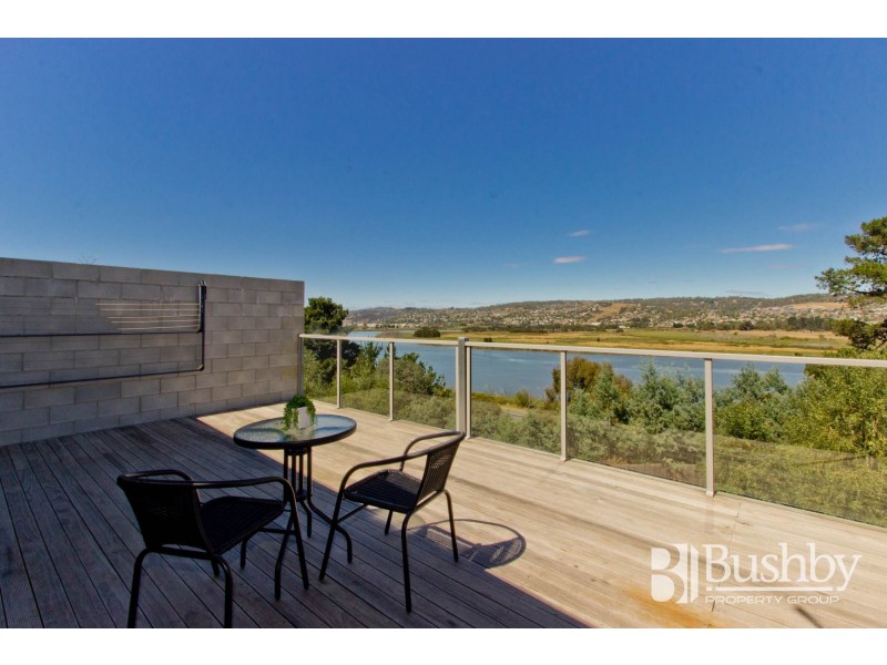 8/73 Foch Street, Mowbray TAS 7248