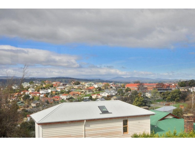 4/7 St Georges Square, Launceston TAS 7250
