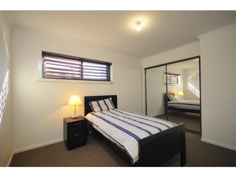 4/4 Bryan Street, Invermay TAS 7248