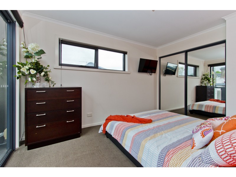 8/4 Bryan Street, Invermay TAS 7248