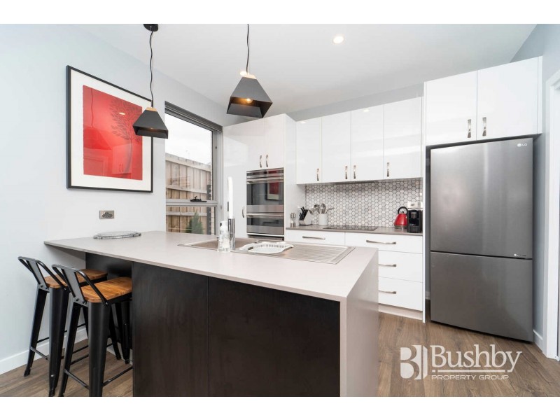 2/14 Garfield, South Launceston TAS 7249