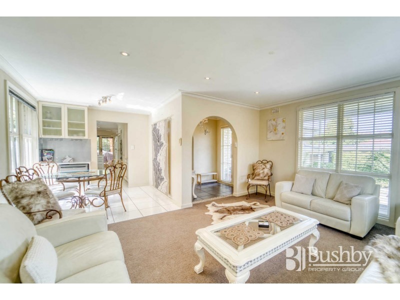 15 Chifley Street, Kings Meadows TAS 7249
