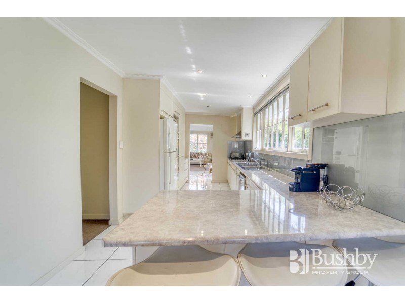 15 Chifley Street, Kings Meadows TAS 7249