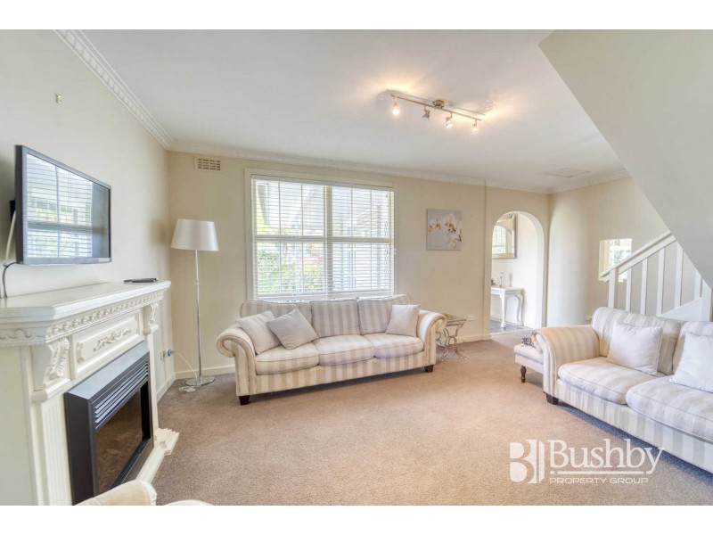15 Chifley Street, Kings Meadows TAS 7249