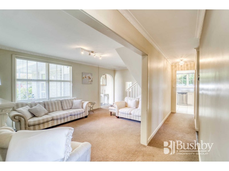 15 Chifley Street, Kings Meadows TAS 7249
