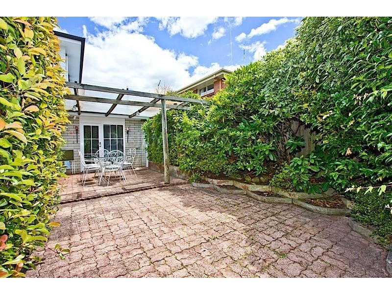 15 Chifley Street, Kings Meadows TAS 7249