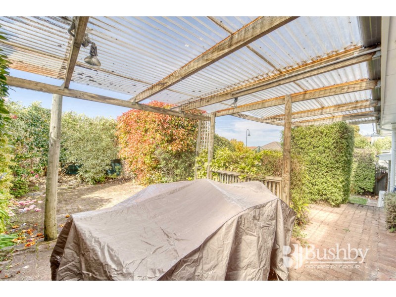 15 Chifley Street, Kings Meadows TAS 7249