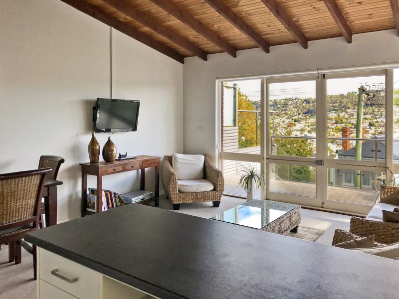 2/215 George Street, Launceston TAS 7250