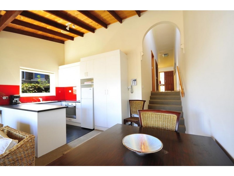 2/215 George Street, Launceston TAS 7250
