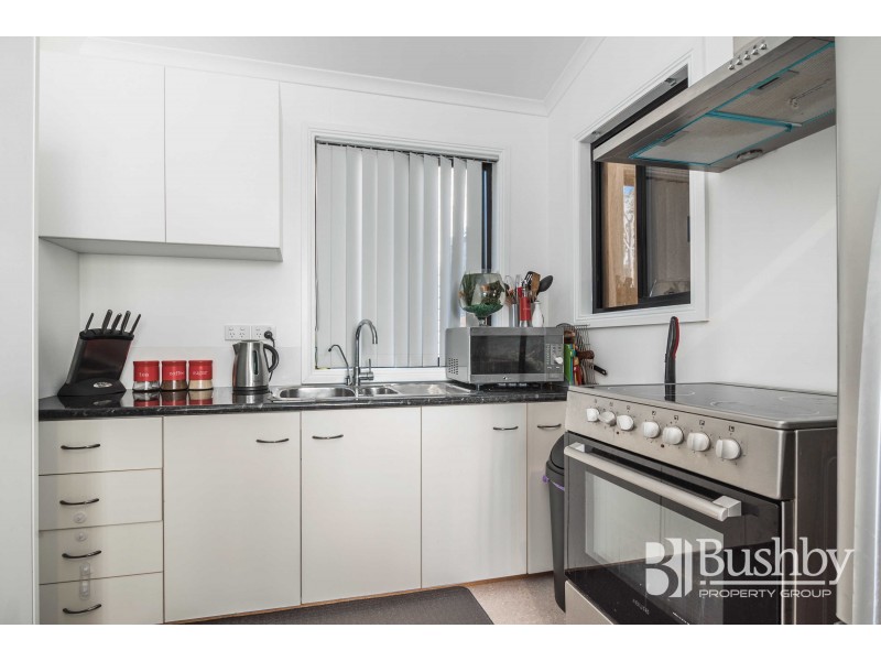 18 Heald Road, Travellers Rest TAS 7250