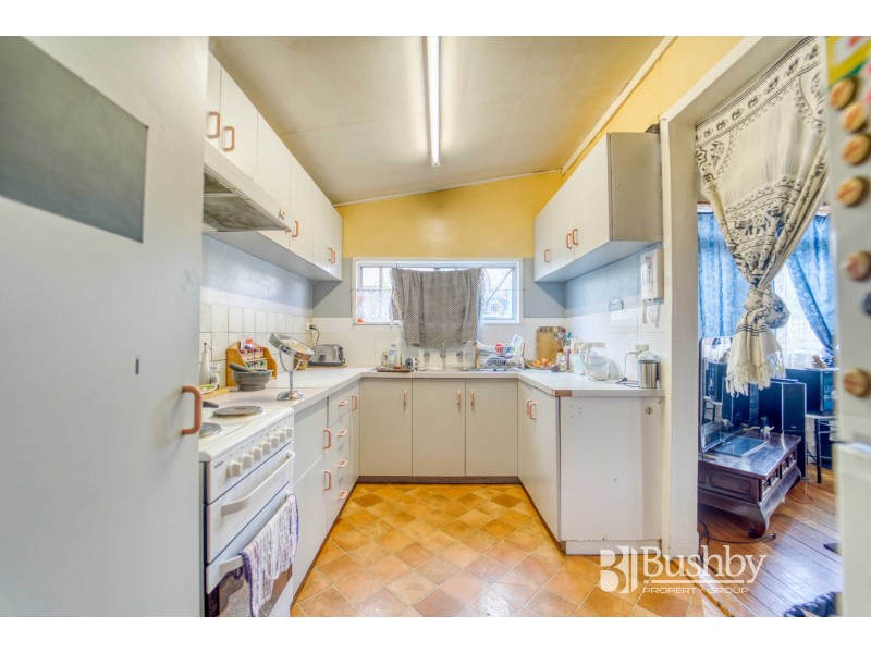 11 Verdun Street, Mowbray TAS 7248