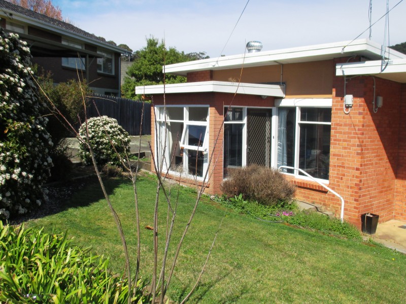 1/11 Balaka Place, Newstead TAS 7250