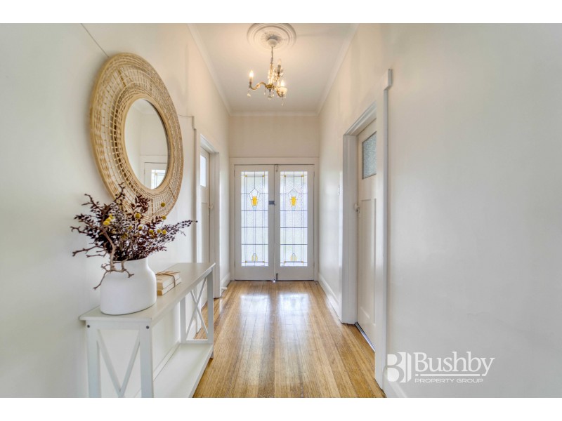 7 Eddington Crescent, Invermay TAS 7248