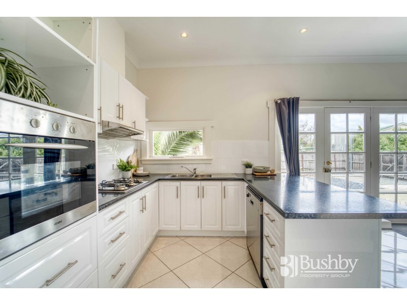 7 Eddington Crescent, Invermay TAS 7248