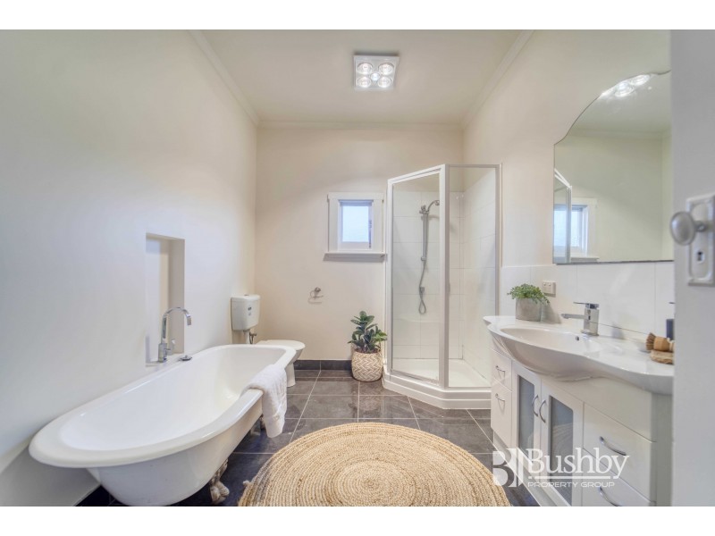 7 Eddington Crescent, Invermay TAS 7248
