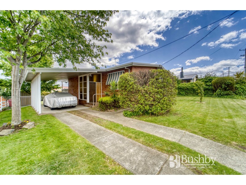56 Cornwall Crescent, Newnham TAS 7248