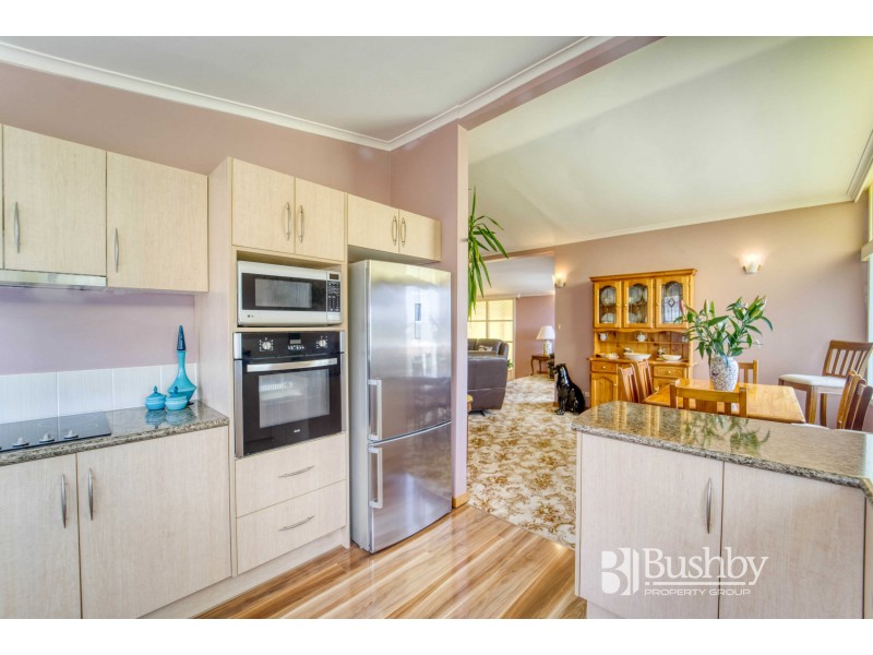 56 Cornwall Crescent, Newnham TAS 7248