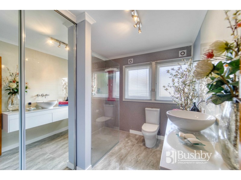 56 Cornwall Crescent, Newnham TAS 7248
