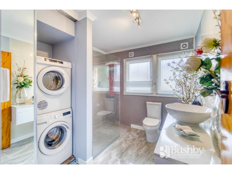 56 Cornwall Crescent, Newnham TAS 7248