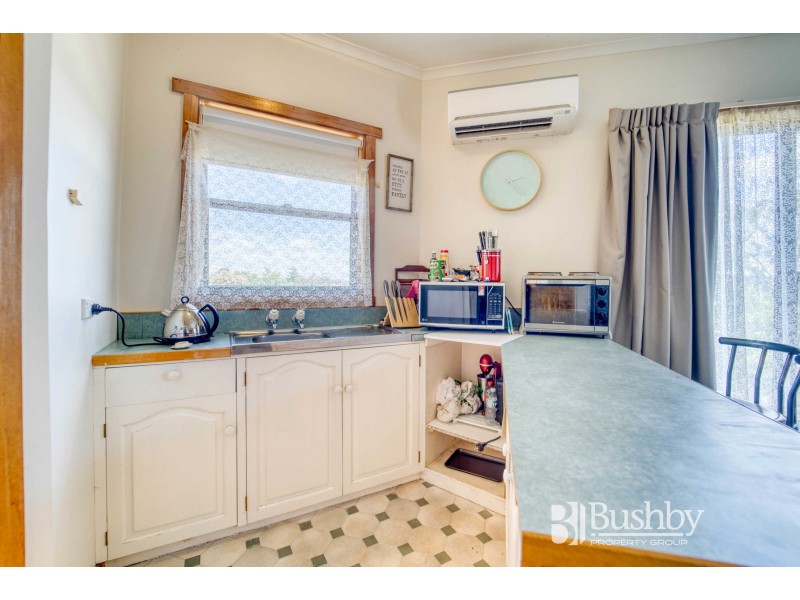19 Outram Street, West Launceston TAS 7250
