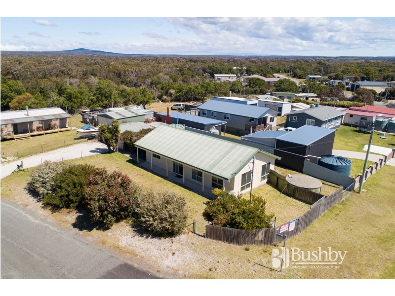 24 Main Road, Musselroe Bay TAS 7264