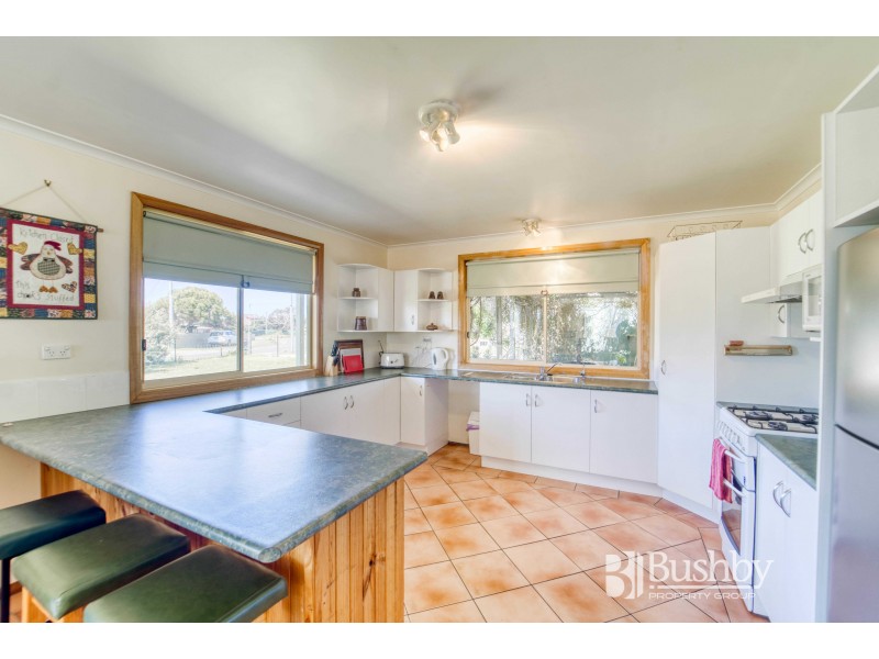 24 Main Road, Musselroe Bay TAS 7264