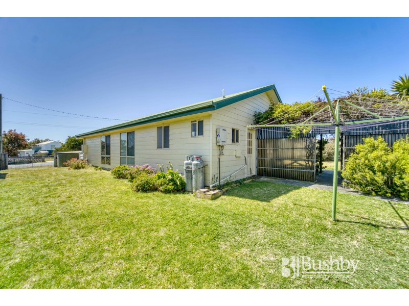 24 Main Road, Musselroe Bay TAS 7264