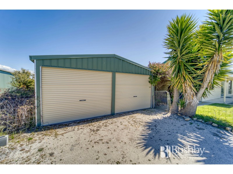 24 Main Road, Musselroe Bay TAS 7264