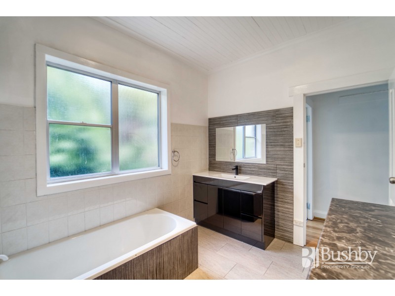 89 Peel Street West, West Launceston TAS 7250